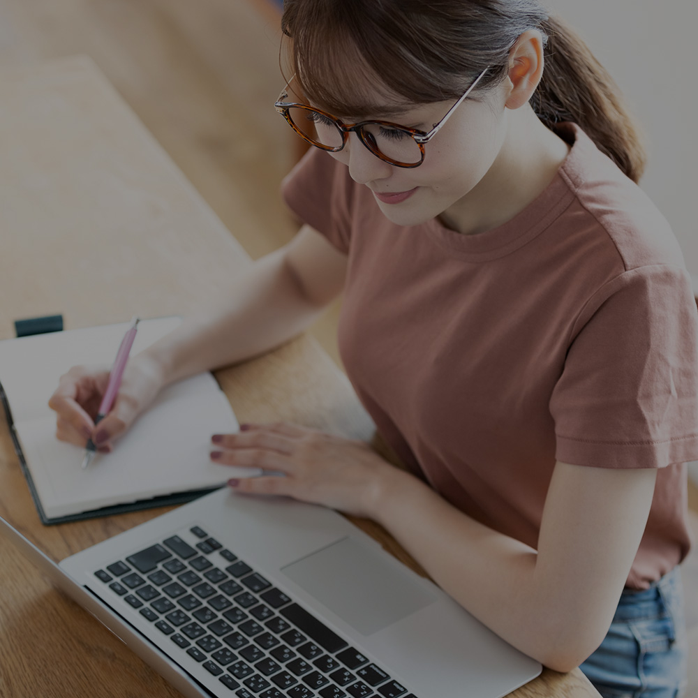 完全在宅スタッフ